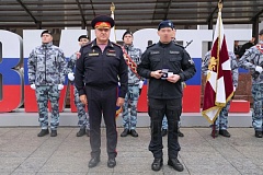 Сотрудники спецподразделений московского главка Росгвардии успешно прошли испытания на право ношения знака отличия полицейского спецназа 2-й степени   
